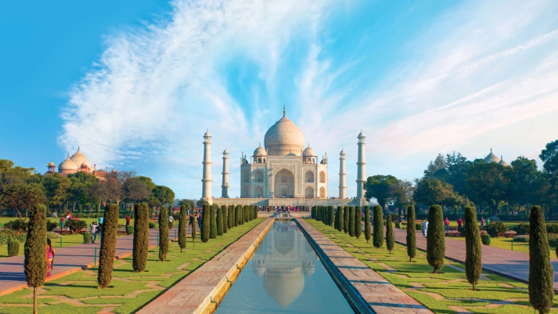 2025 Agra