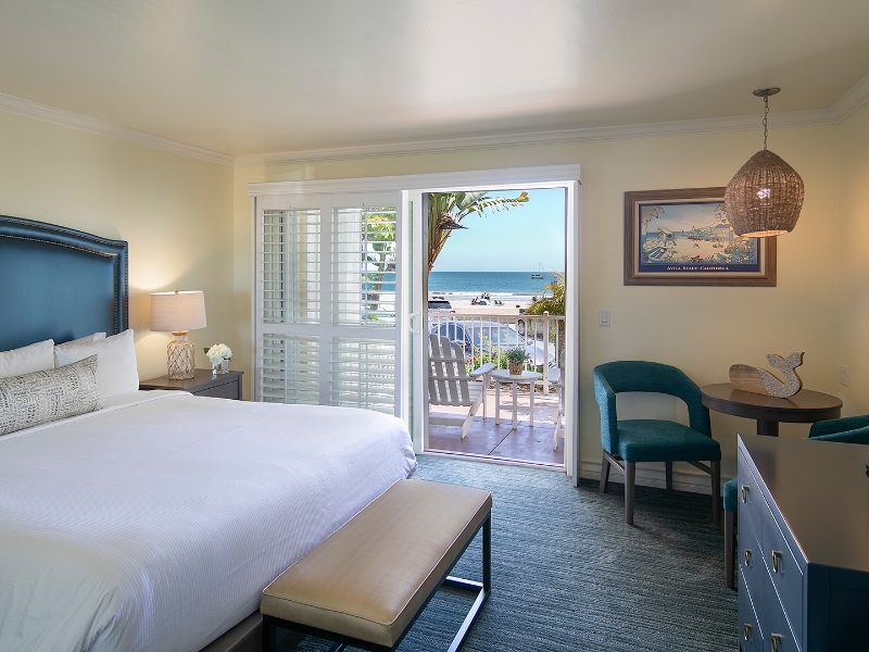 Oceanfront Suite King Lower