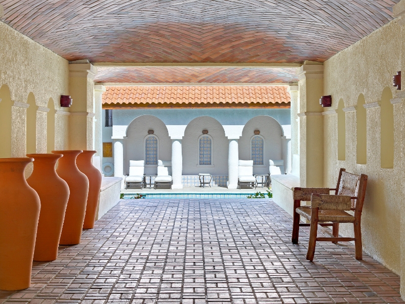 Courtyard Spanish corridor