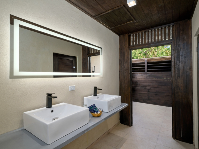 Superior Seaview Bathroom Outdoor Shower