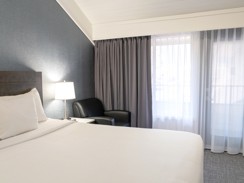 2Bedroom Suite 1King 1Queen