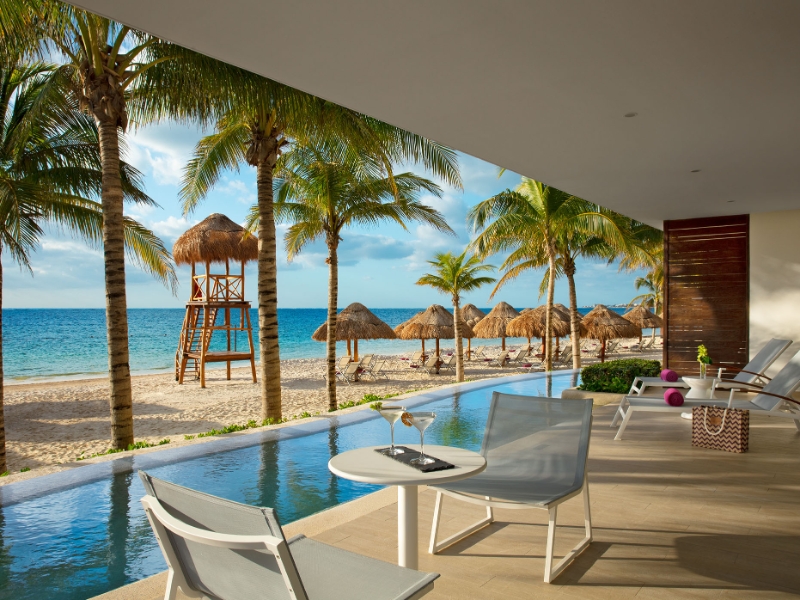 Xhale Club Master Suite Swim out Ocean Front Terrace