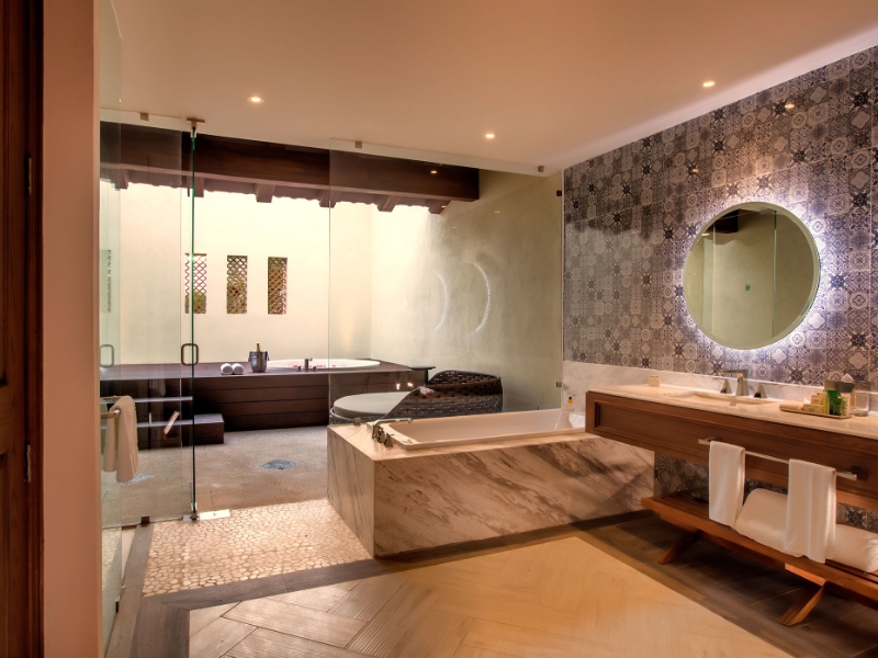 Junior Suite Terrace Bathroom