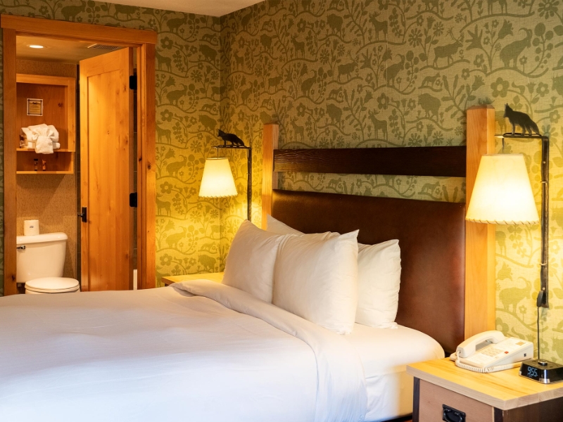 Premium One Bedroom Loft Suite