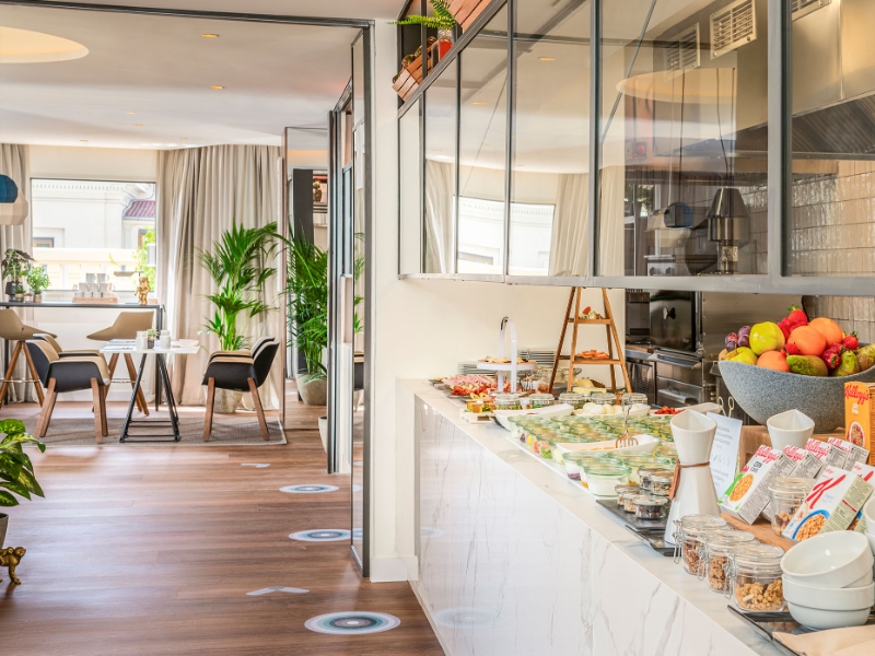 Open Living Lounge Letavernie Restaurant