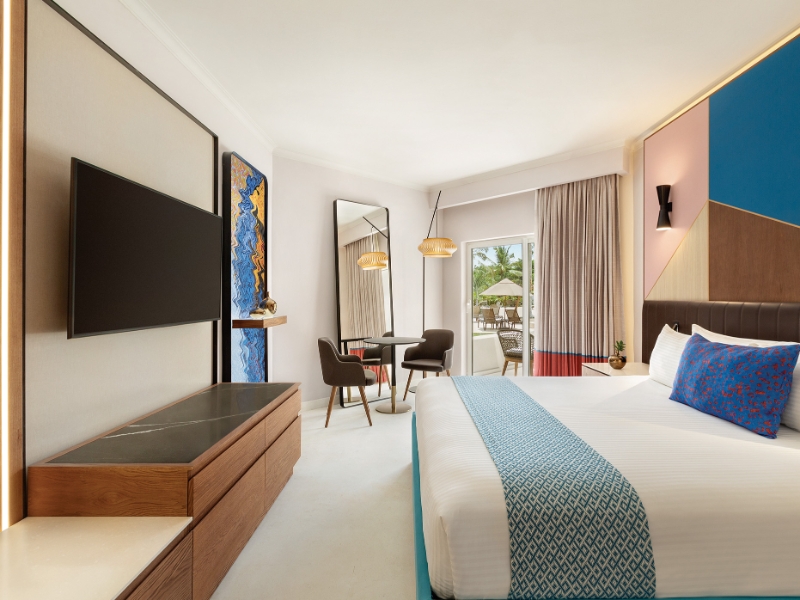 Enclave Pool View King