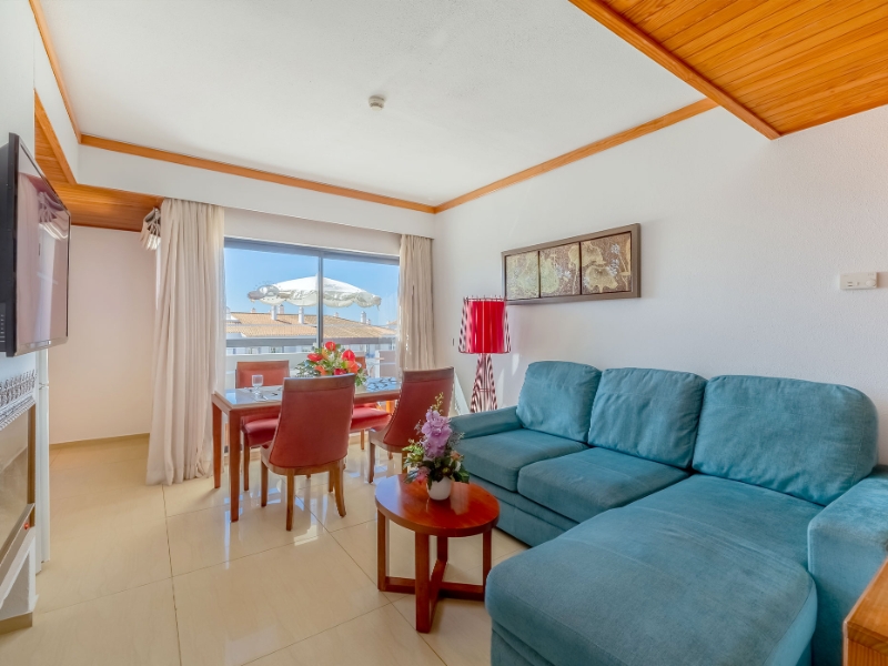 One Bedroom Grand Junior Suite