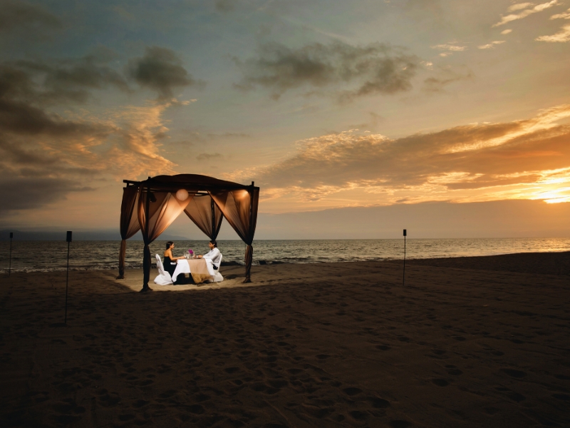 Beach Romantic Setup