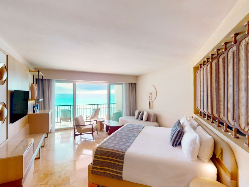 Royal Suite King Jacuzzi