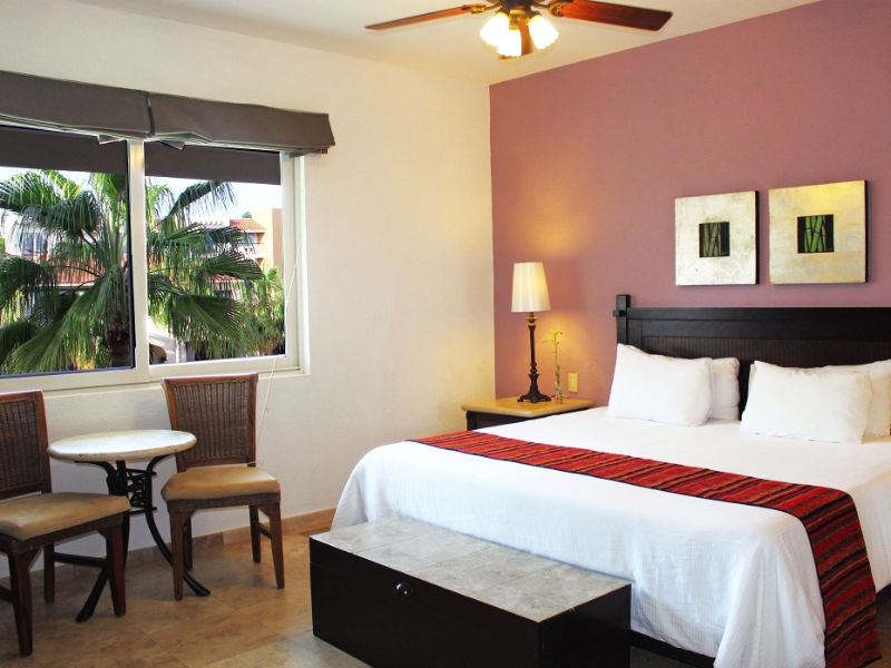 Deluxe Palmilla Garden View King