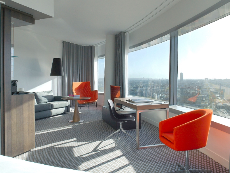 The Level Grand Suite with Tour Eiffel View