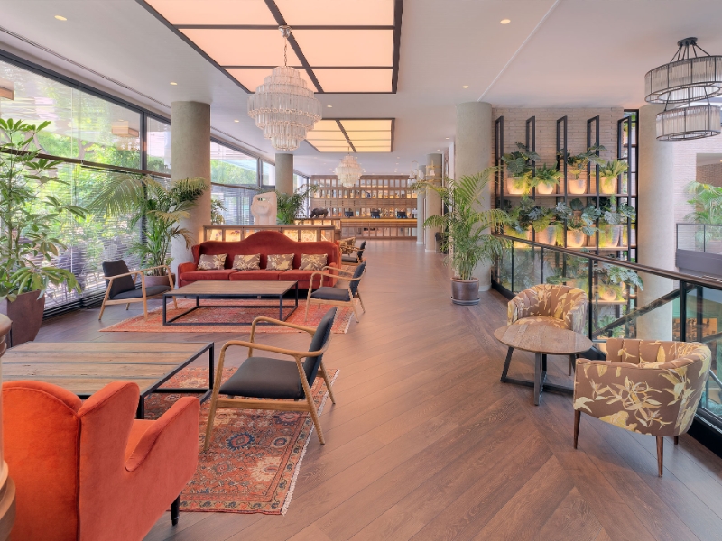 Lobby Daytime Reception