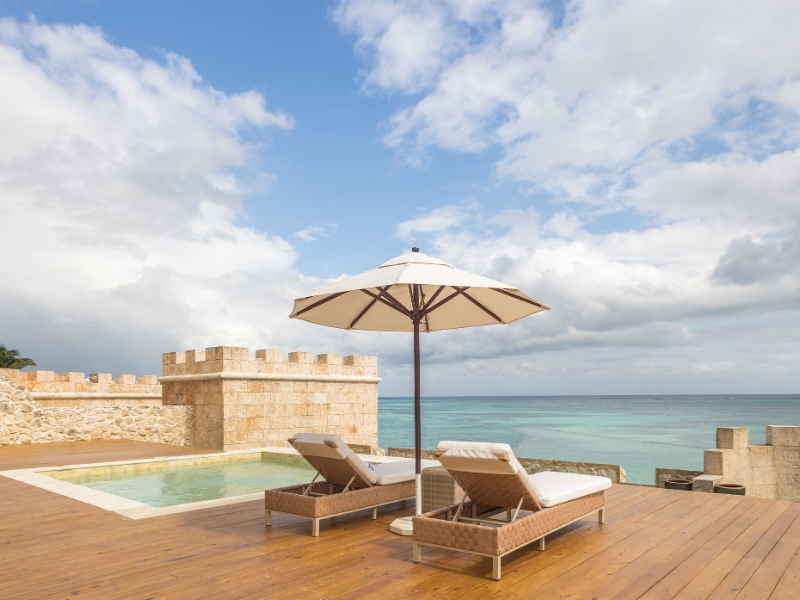 Castle Honeymoon Suite with Private Pool