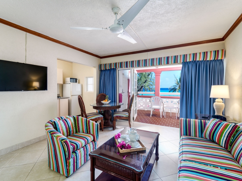 Luxury Suite living area