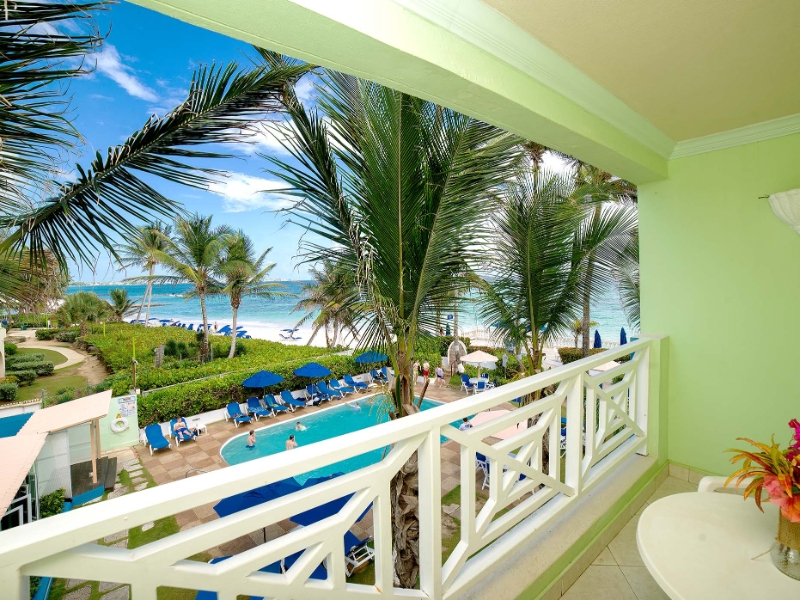 Ocean view Balcony