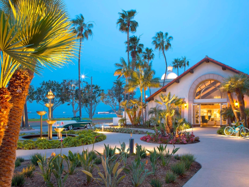 Exterior Front Drive