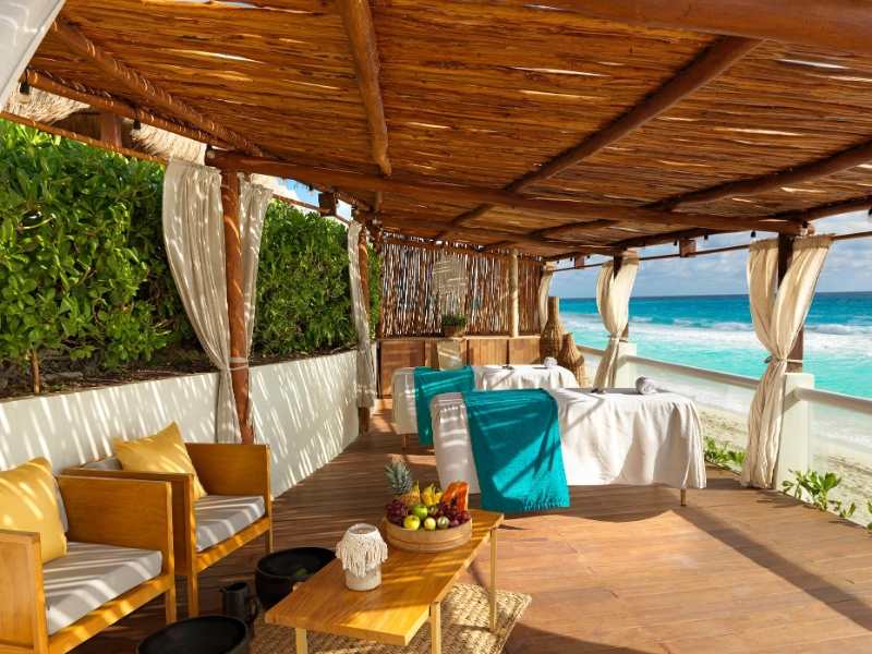 Yhi Spa Massage Beachfront