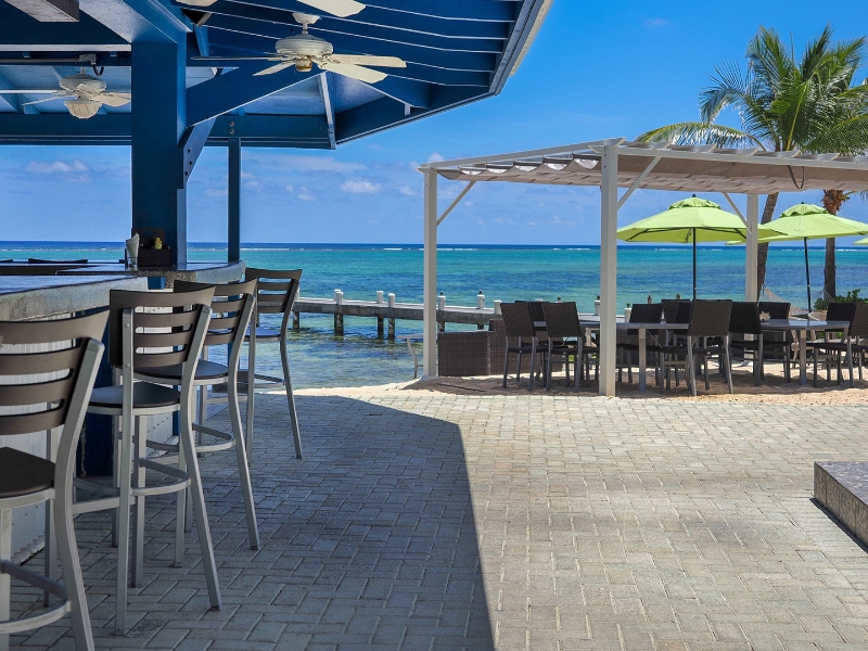 Wyndham Beach Bar