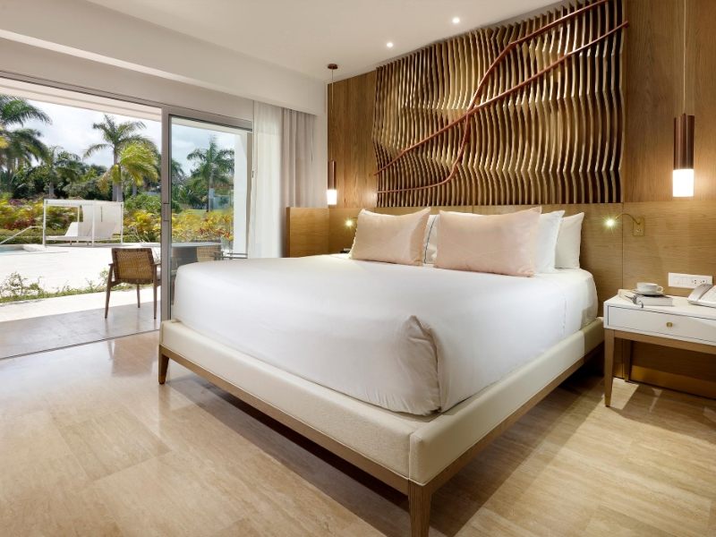 Master Corner Suite bedroom