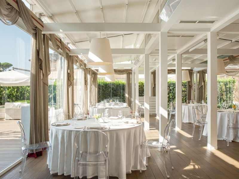 Gala Pool Bar and Restaurant