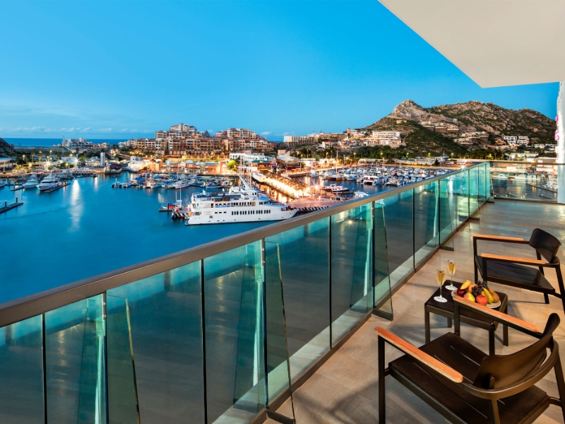 xhale club Master One Bedroom Suite Ocean View Balcony