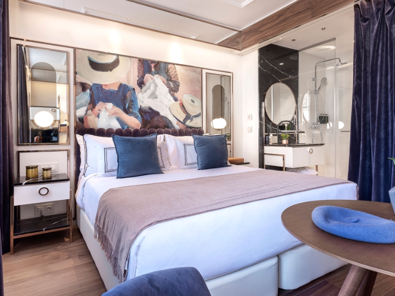 Singular Room with Glimpses of Notre Dame