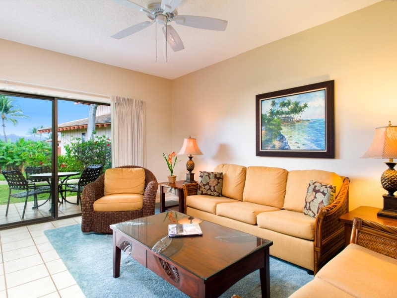 1 Bedroom Garden Living Area Kahala