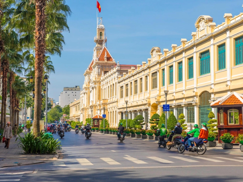 Wonders of Southeast Asia - French Guided
