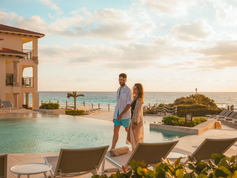 Couple at Grand Park Royal Cancun