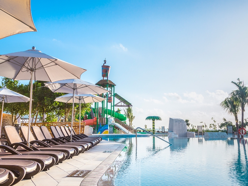 Main Pool with Aquapark