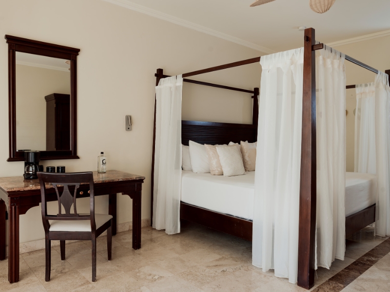 Priviledge Romance Room