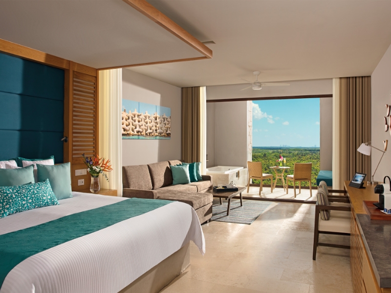 Junior Suite Garden View King