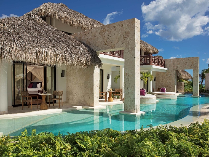 Preferred Club Bungalow Suite Swim Out