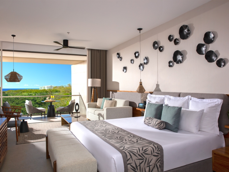 Preferred Club Junior Suite Partial Ocean View