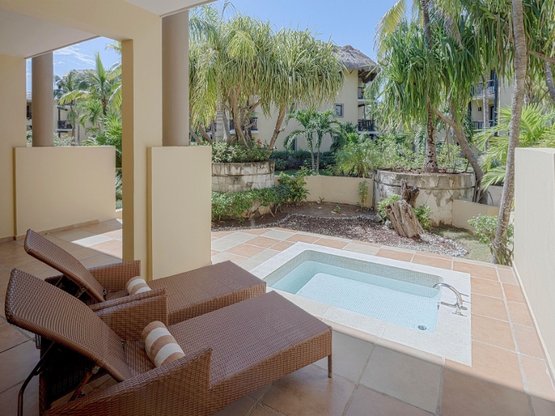 Privileged Family Suite