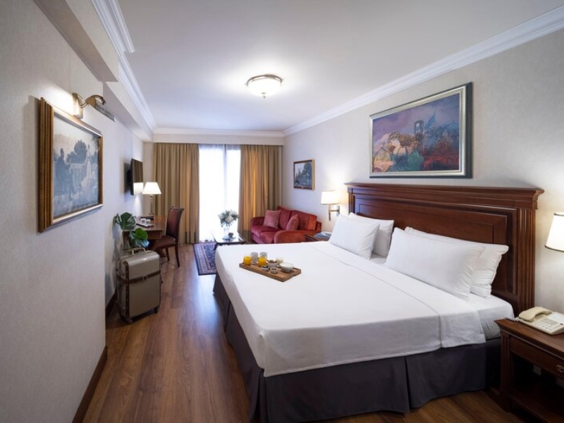 premium room acropolis view and balcony