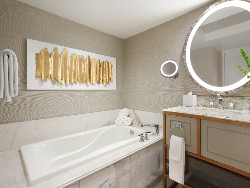 Remodeled Spa Premier King Spa Soaking Tub