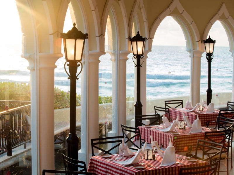 La Piazza Restaurant