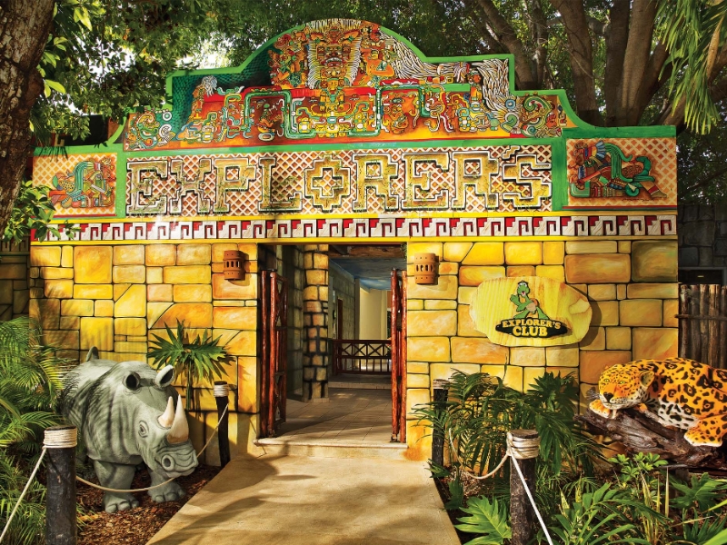 Explorers Club Entrance