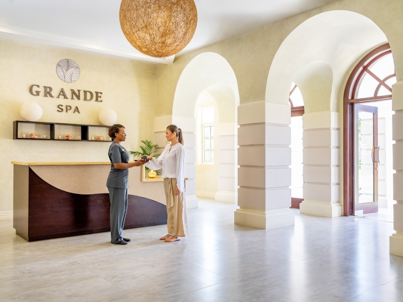 Grande Spa Lobby Service