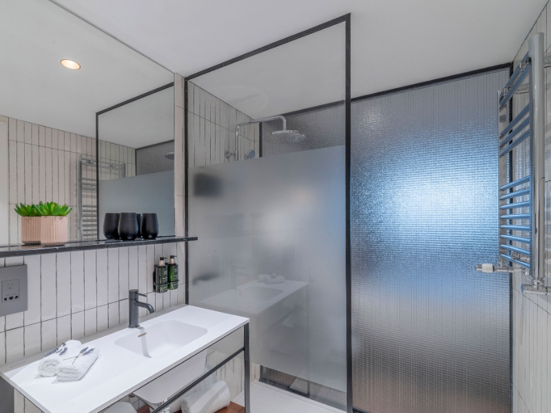 The Level Premium Room