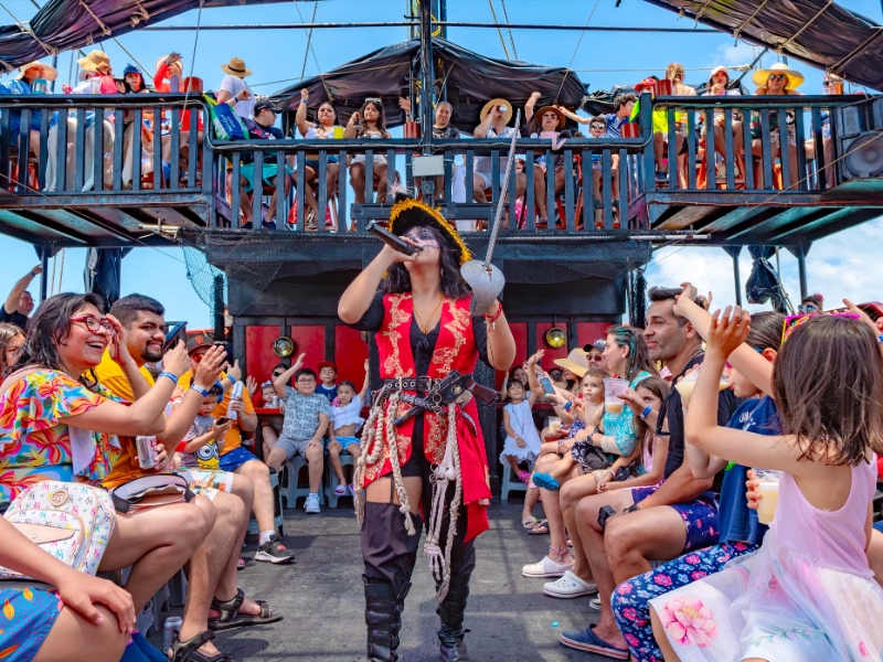 Family Pirate Ship Tour