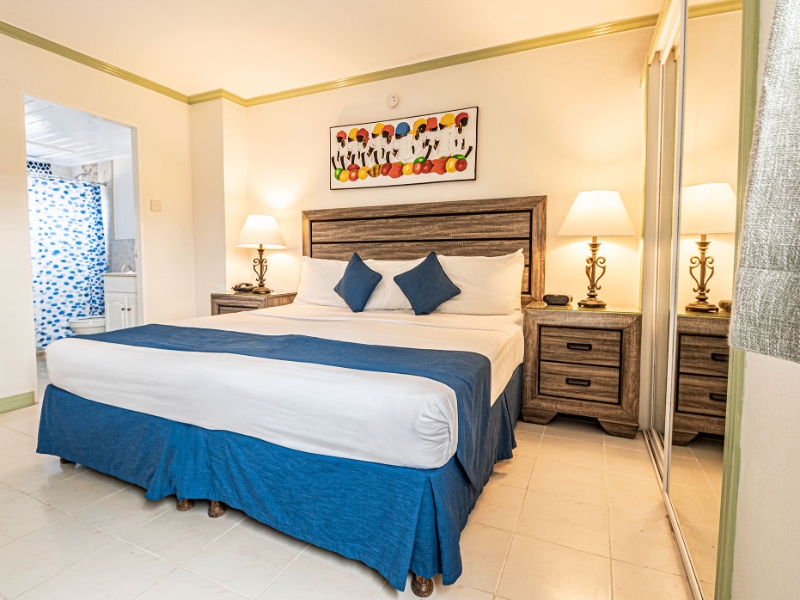 One Bedroom with Two Twin Beds