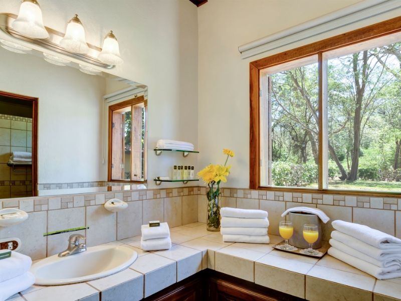 Standard Ocean view Bathroom