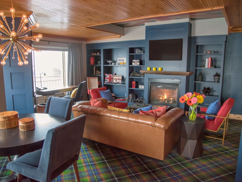 Beatles Suite Living Room