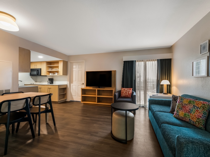 GuestRoom Living Room