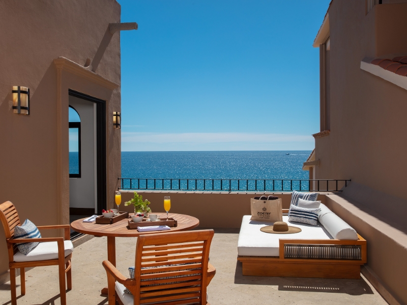 One Bedroom Oceanfront Suite Terrace