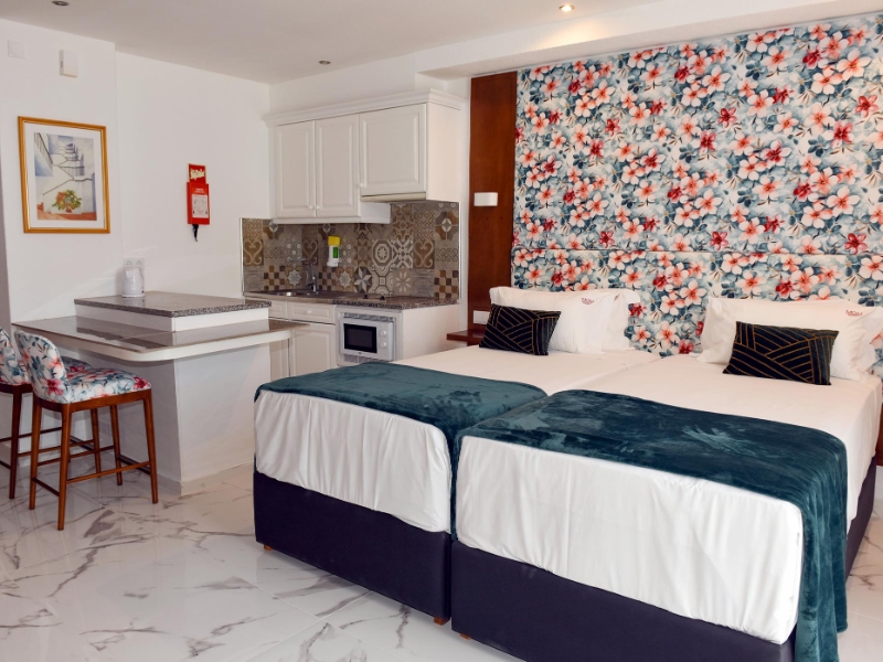 Luxury Room Garden View