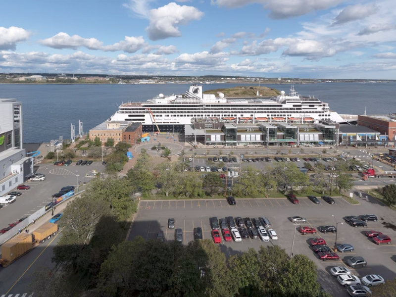 Guestroom Harbor View