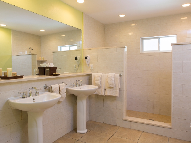 Royal Suite Bathroom